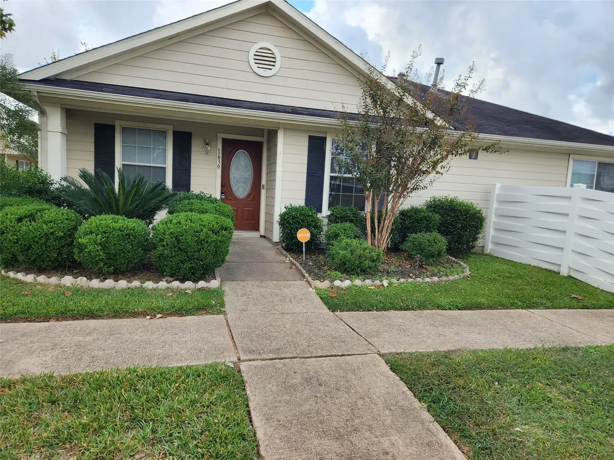 1639 Nichole Woods Drive, Houston, TX 77047 - Image #1