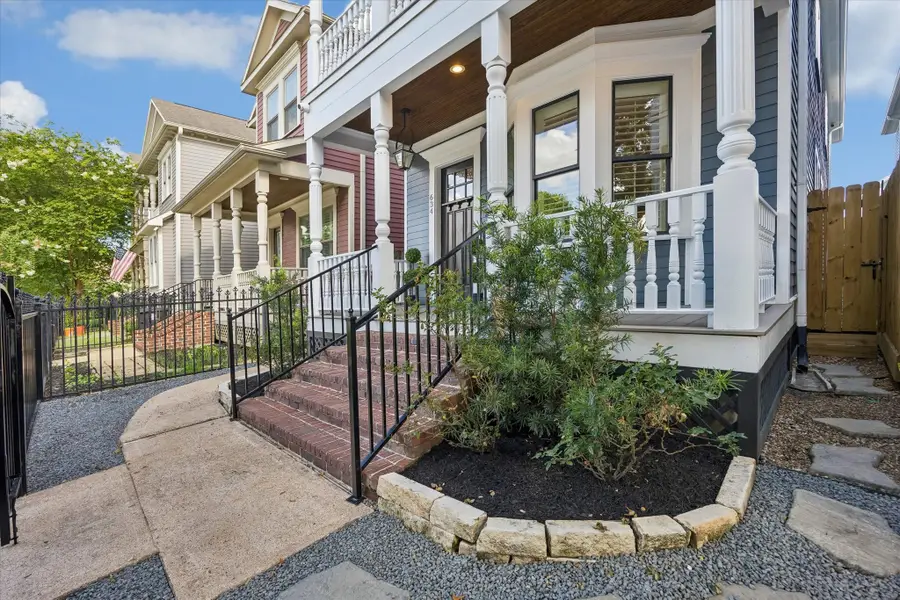 634 W 17th Street, Houston, TX 77008 - #3