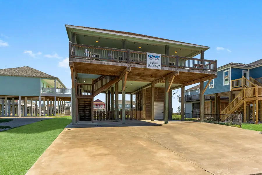 842 Sea Spray Drive, Crystal Beach, TX 77650 - #3