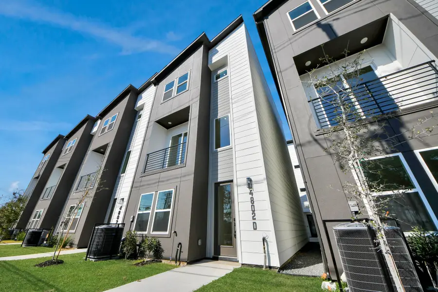 4802 Elysian Street #CD, Houston, TX 77009 - #2