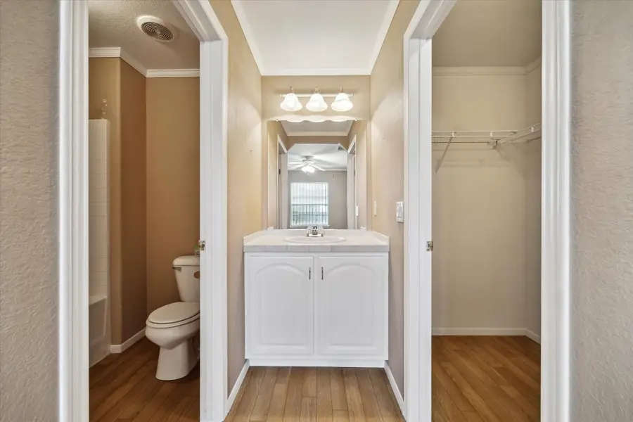 10126 Summerberry Lane, Tomball, TX 77375 - Image #3