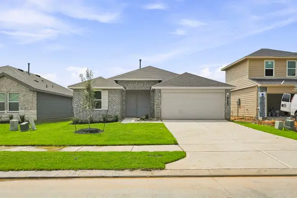 16543 Pinecone Grove Street, Magnolia, TX 77355