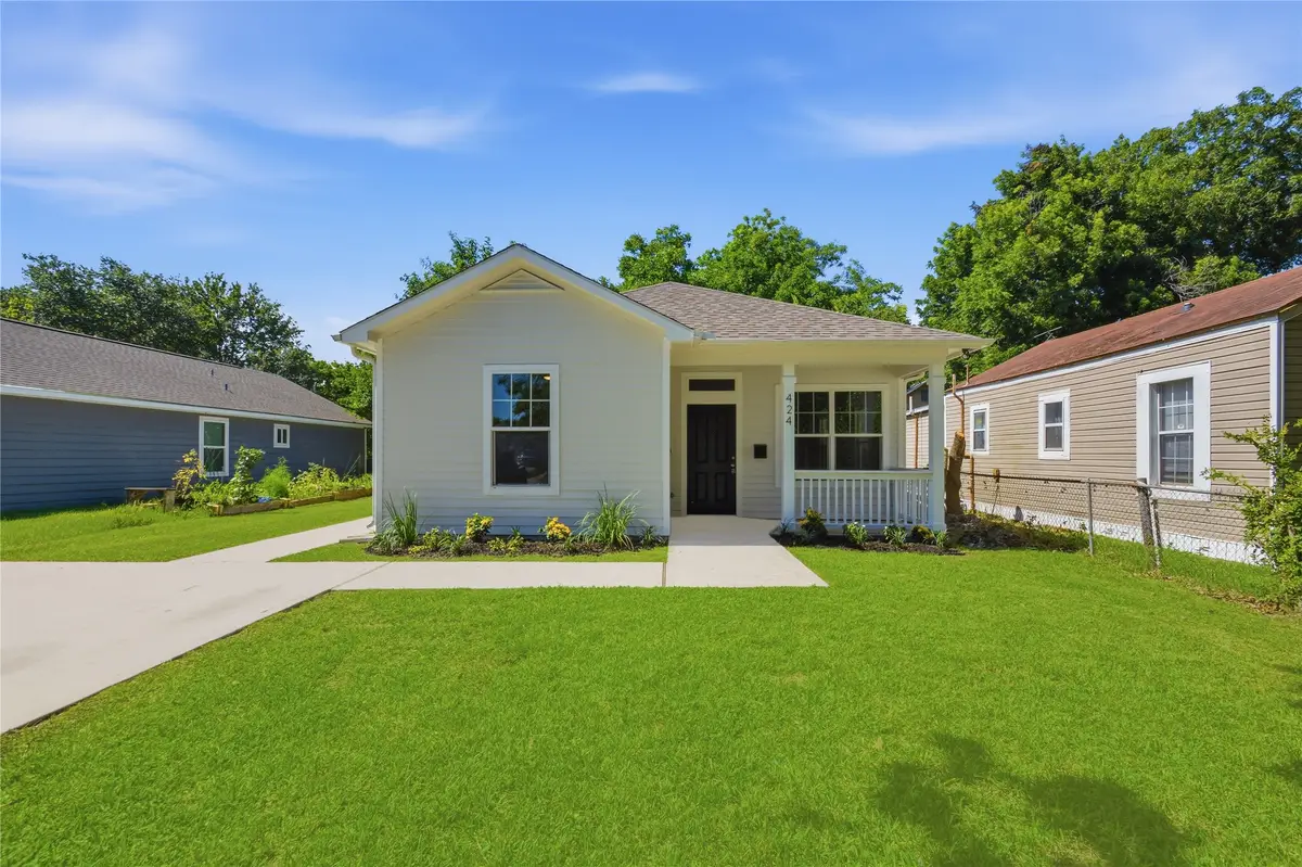424 5th Avenue N, Texas City, TX 77590 - #1