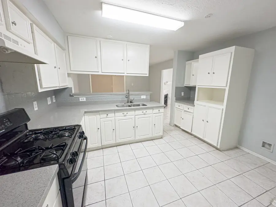 11622 Zarroll Drive, Houston, TX 77099 - #3