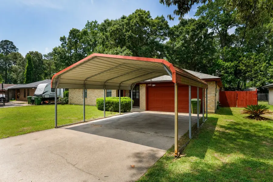 1304 Denison Avenue, Cleveland, TX 77327 - #2