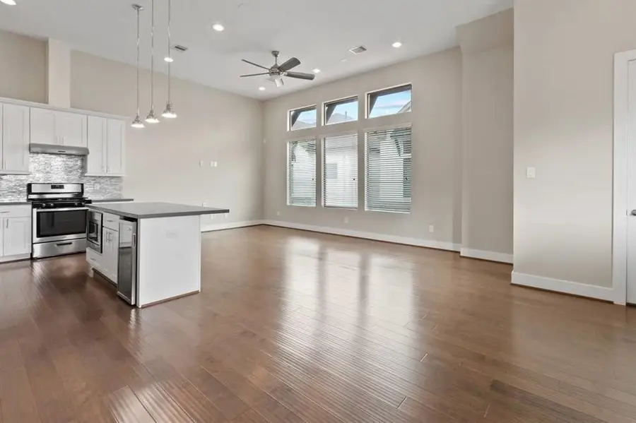 5816 Gardendale Drive #B, Houston, TX 77092 - #3