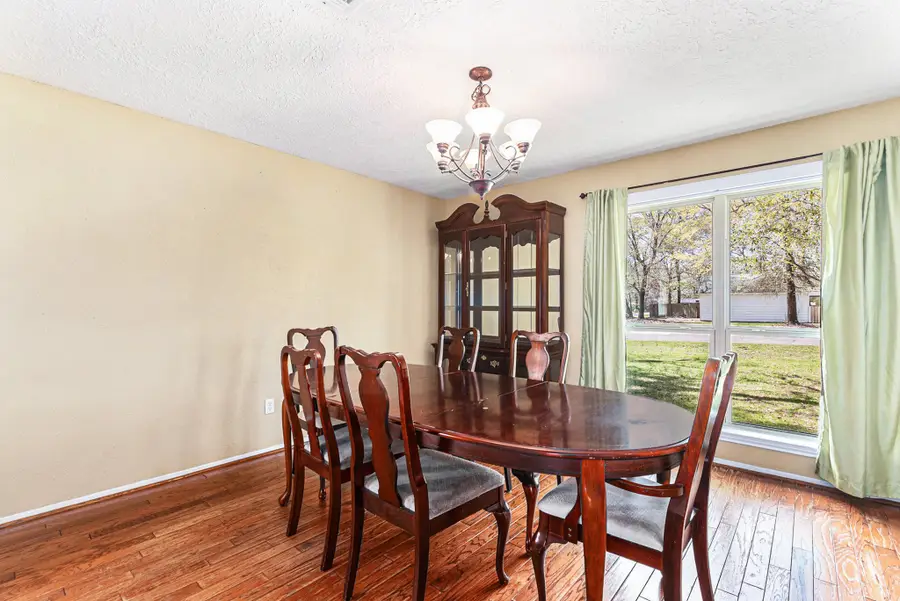 19331 E Lakeshore Drive, Magnolia, TX 77355 - Image #3