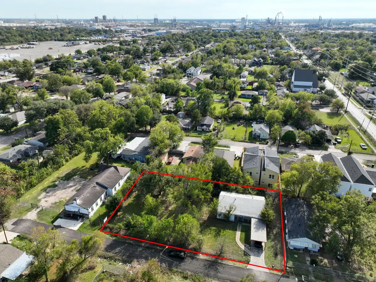 416 Calloway Street, Houston, TX 77029 - Image #1