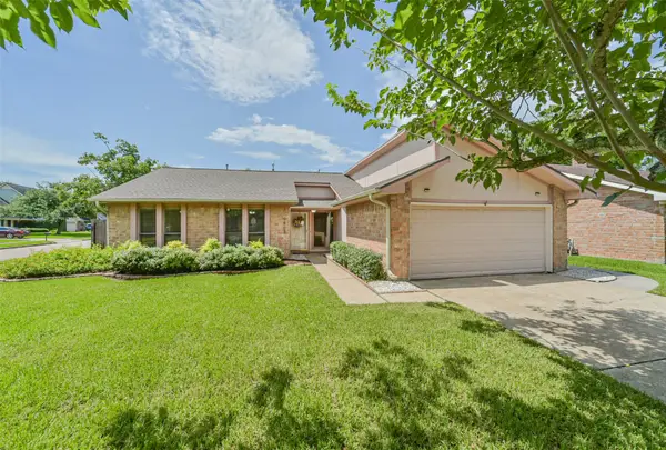 9907 Sageorchard Lane, Houston, TX 77089