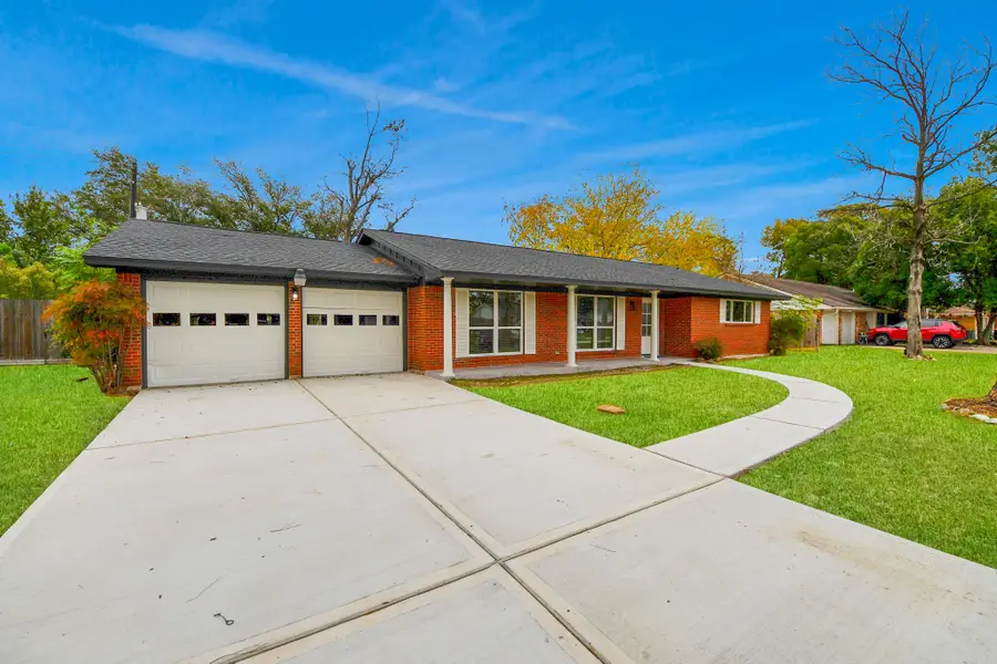 5108 Somerset Drive, Baytown, TX 77521 - Image #2