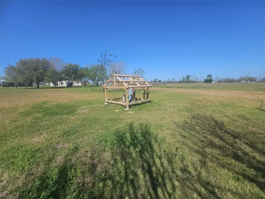 4121 N Sh 60 Highway, East Bernard, TX 77435 - #2