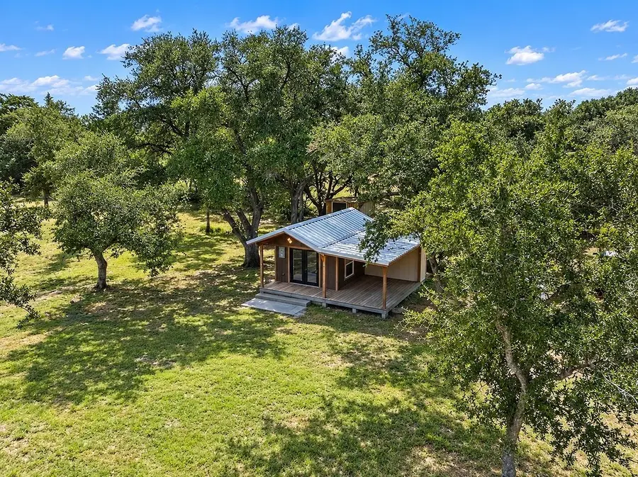 1125 County Road 136, Hallettsville, TX 77964 - #3