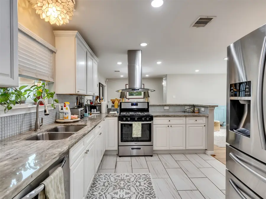 10309 Chesterfield Drive, Houston, TX 77051 - #3