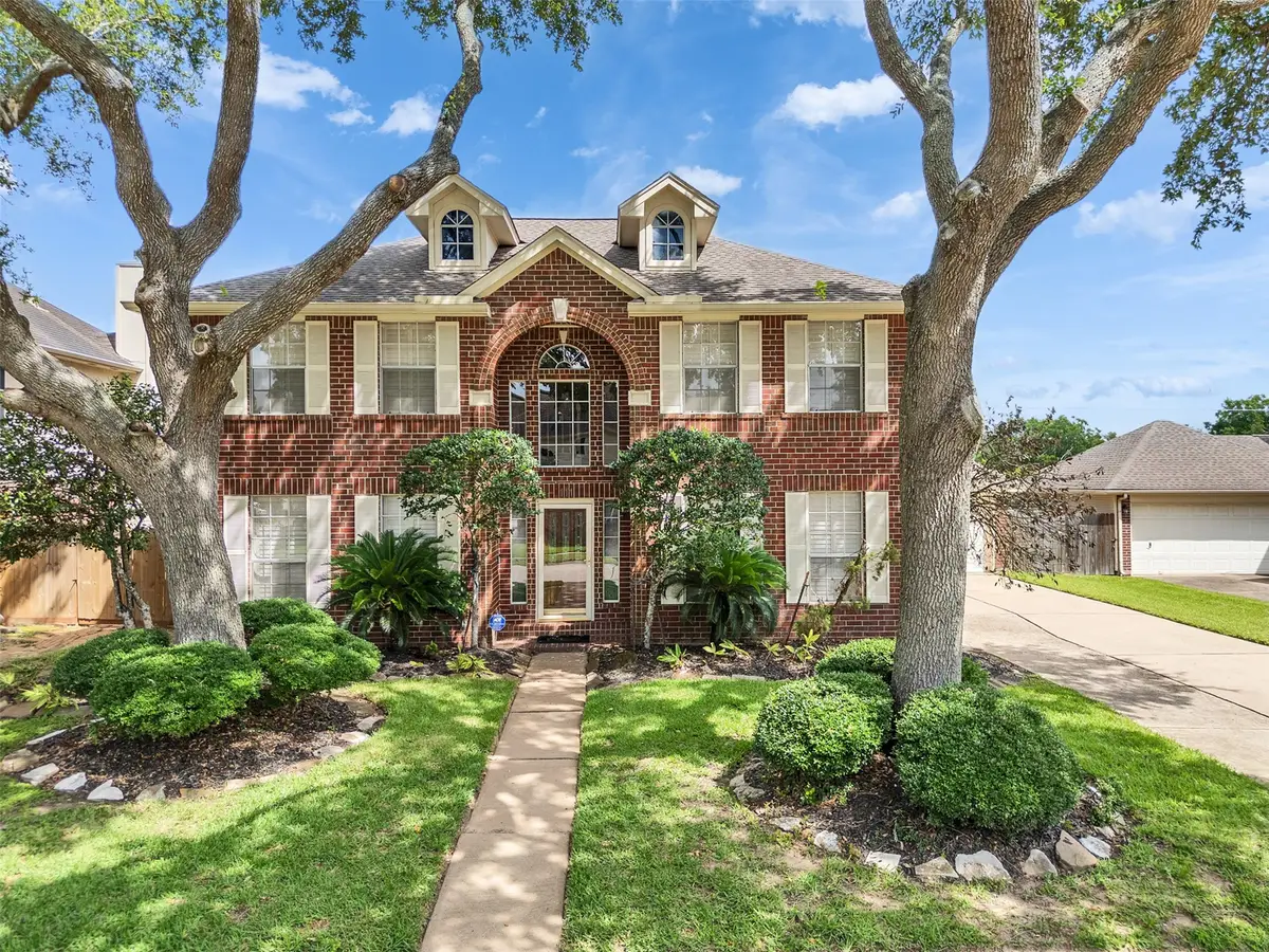 111 Water Oak Drive, League City, TX 77573 - #1