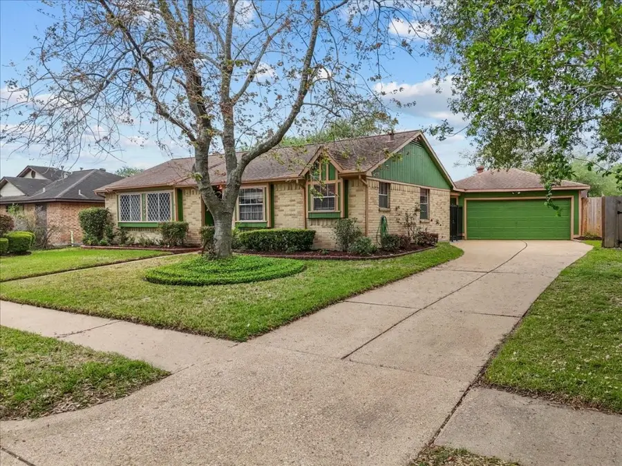 3930 Sandlewood Drive, Pasadena, TX 77504 - #3
