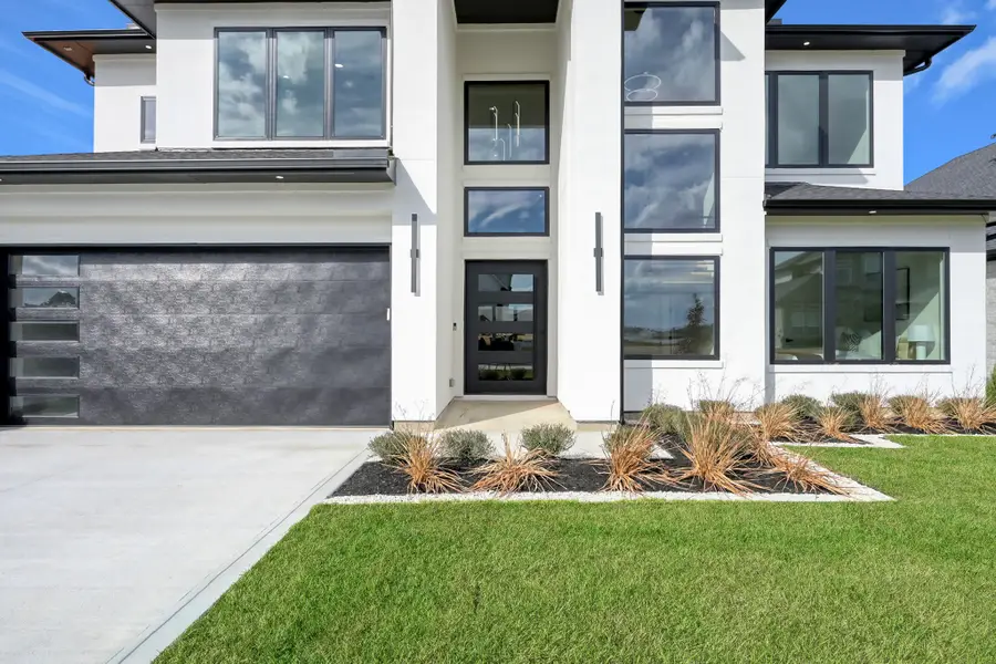 12554 St Louis Court, Willis, TX 77318 - Image #2