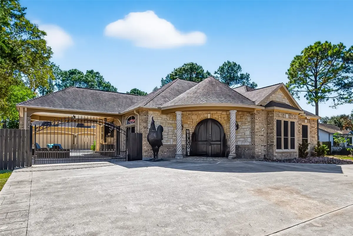 1005 Lewis, Kemah, TX 77565 - #1