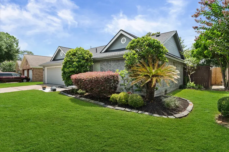 2506 Wolf Creek Pass, Houston, TX 77067 - #2