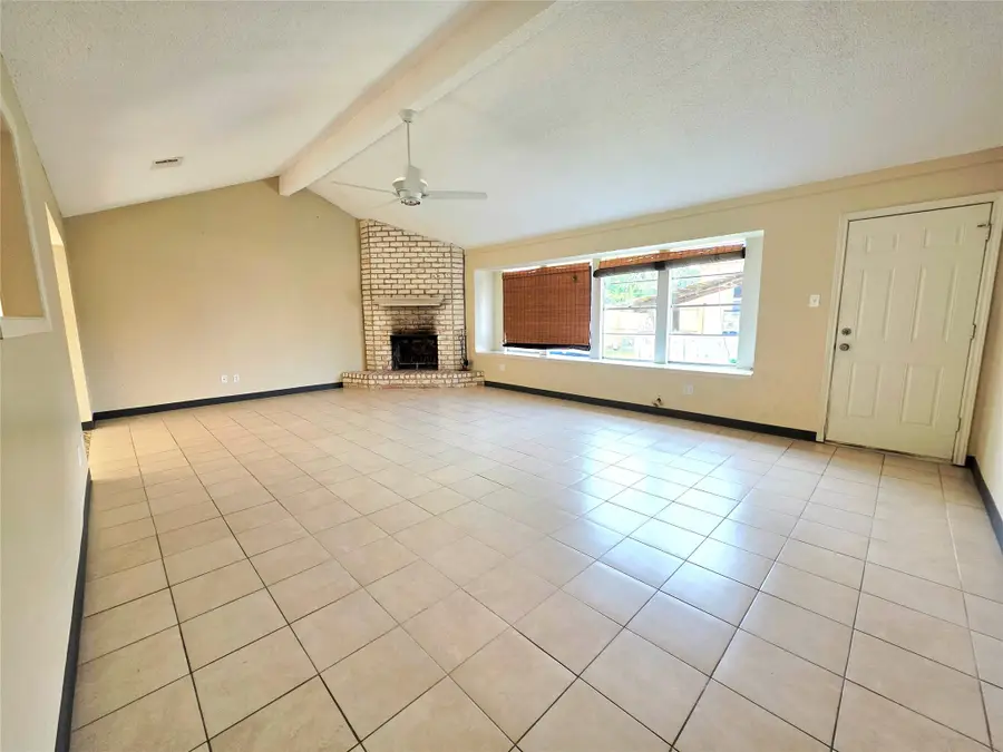 6610 Northleaf Drive, Houston, TX 77086 - Image #3