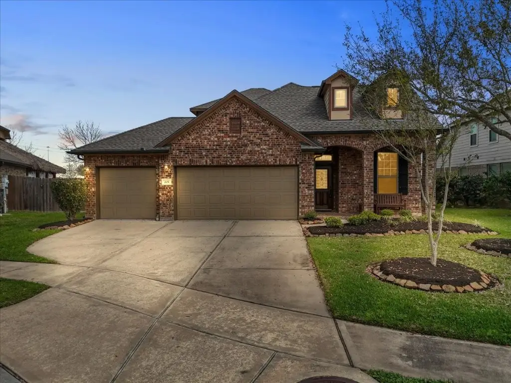 205 Bailey Brook Lane, League City, TX 77573 - #1
