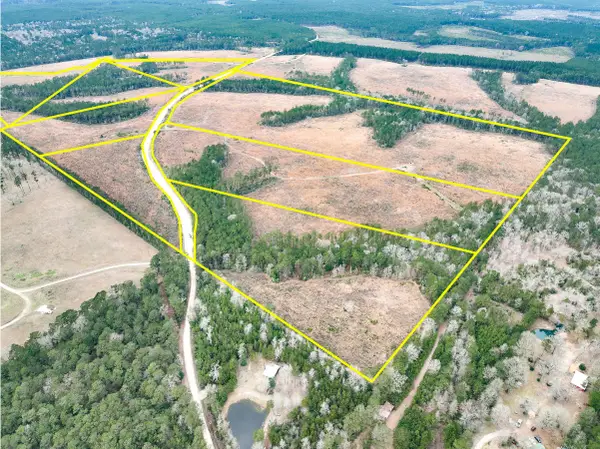 3A Hardin Hideout Rd, Moscow, TX 75960