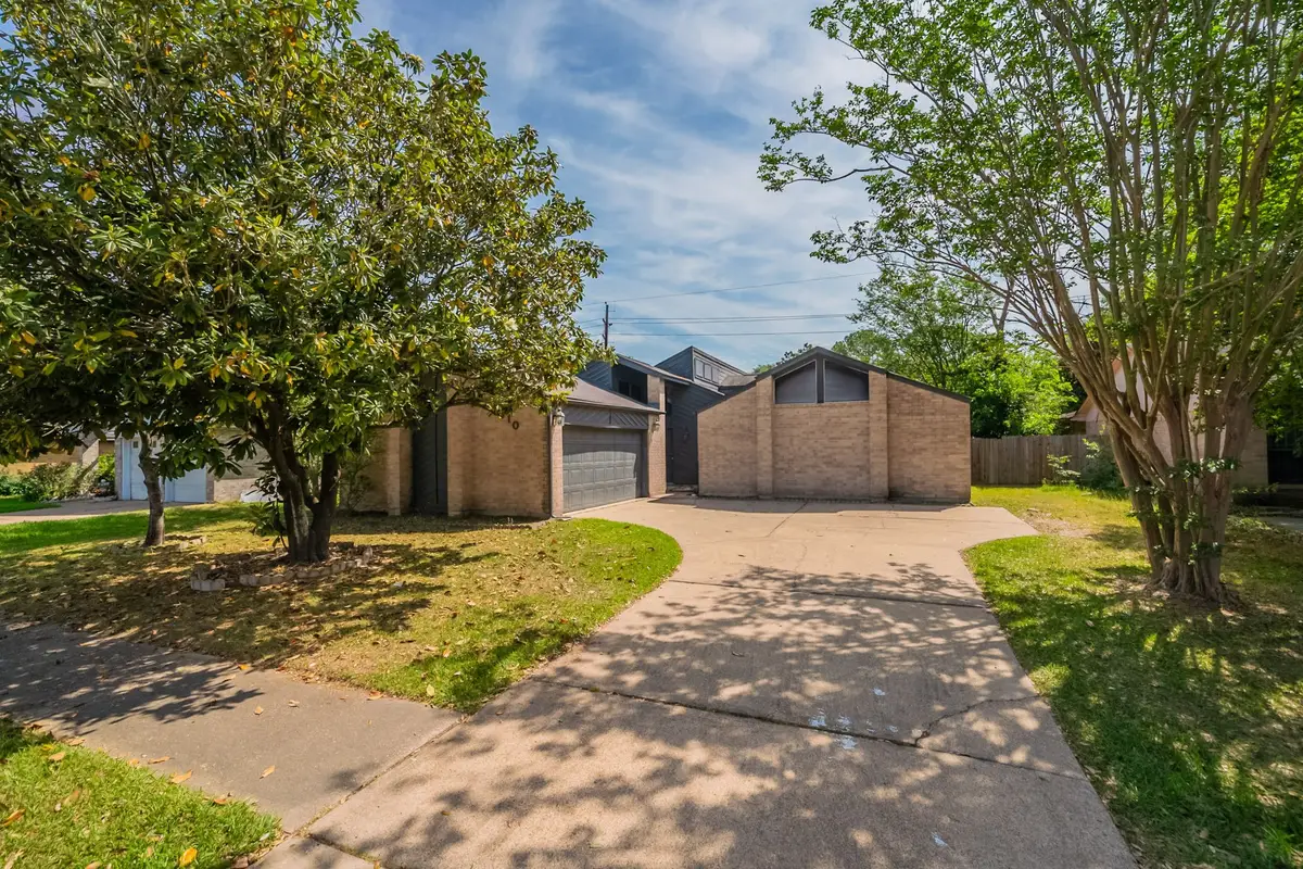 8810 Enchanted Forest Drive, Houston, TX 77088 - Image #1