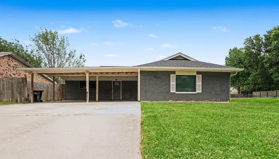 5318 Hemlock Drive, Baytown, TX 77521 - #2