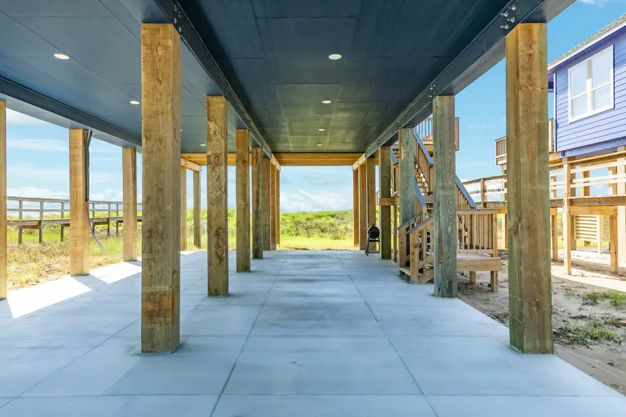 4835 Bluewater Drive, Surfside Beach, TX 77541 - #3