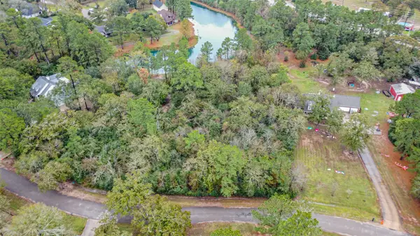 37807 Galleria Oaks Lane, Magnolia, TX 77354