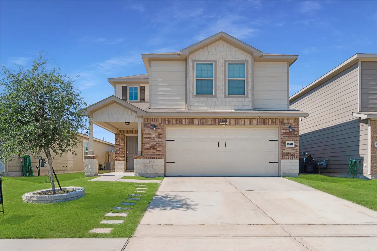 10011 Orchid Spring Lane, Houston, TX 77044 - Image #1