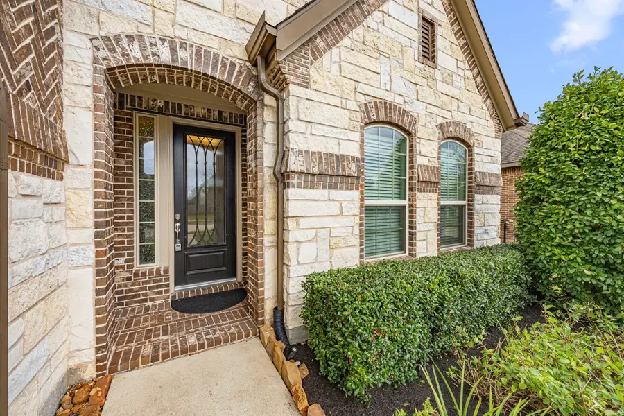1618 Saxon Bend Trail, Richmond, TX 77469 - Image #2