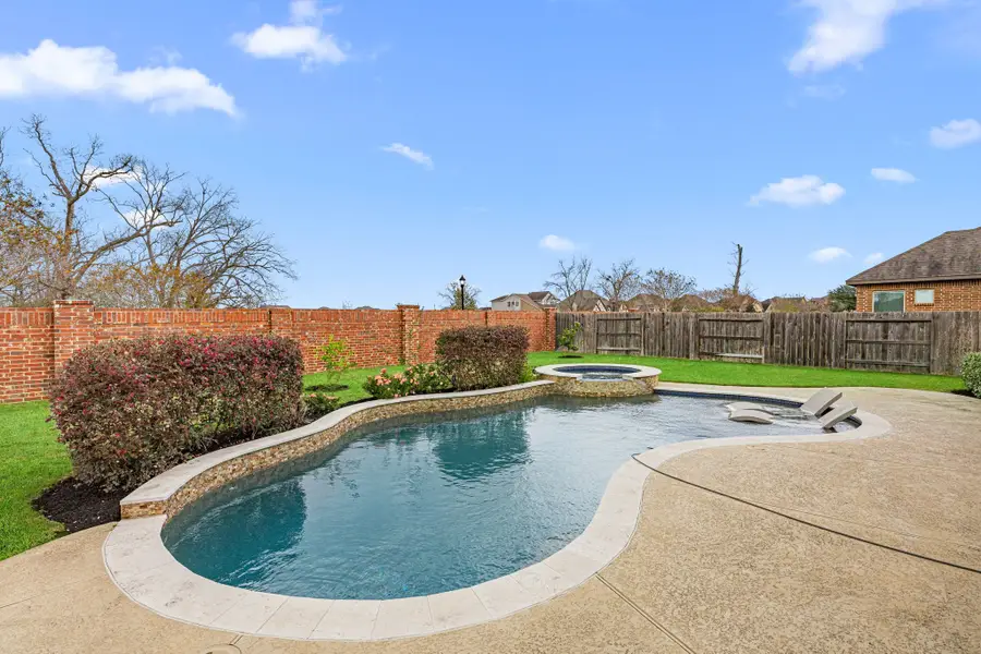 1618 Saxon Bend Trail, Richmond, TX 77469 - Image #3