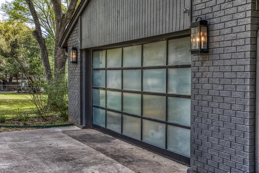 2414 E Rosedale, Brenham, TX 77833 - #3