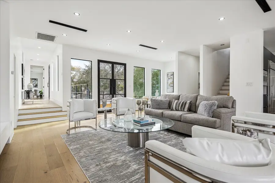 5055 Yarwell Drive, Houston, TX 77096 - #3