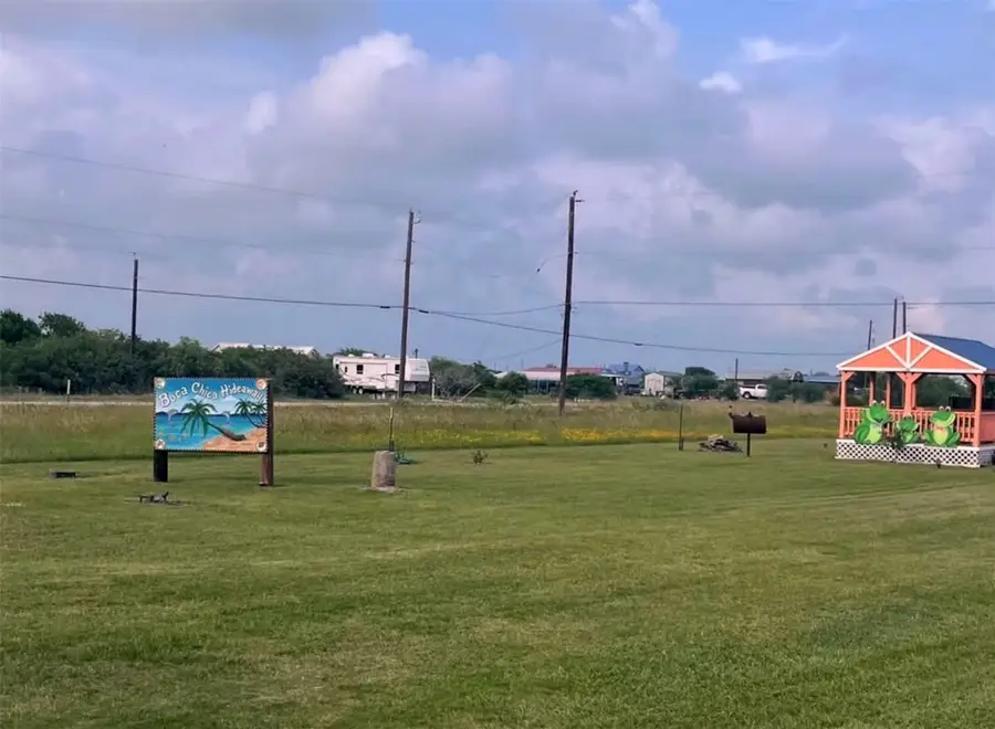 565 County Road 477, Palacios, TX 77465 - Image #2