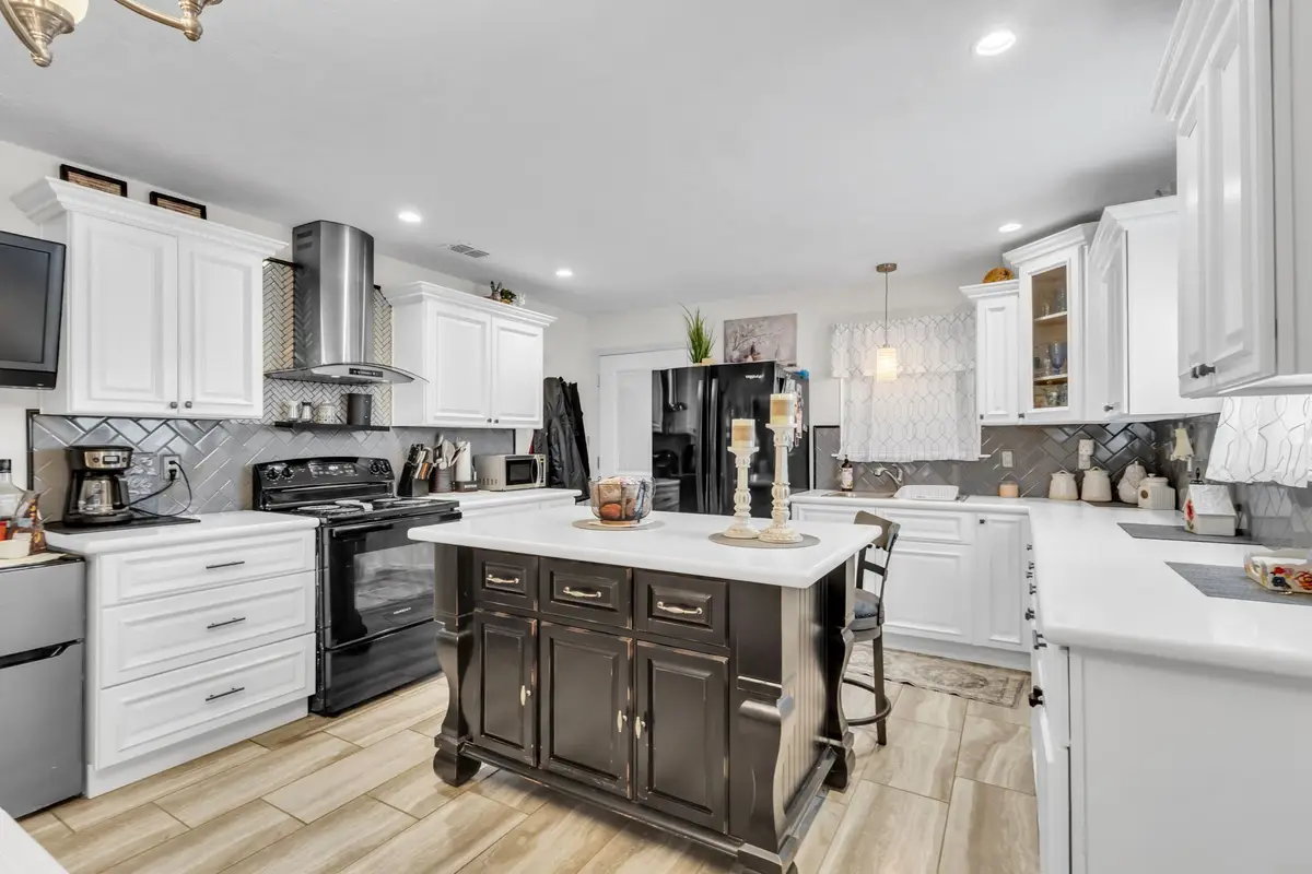 2081 Us Highway 190 E, Woodville, TX 75979 - Image #1