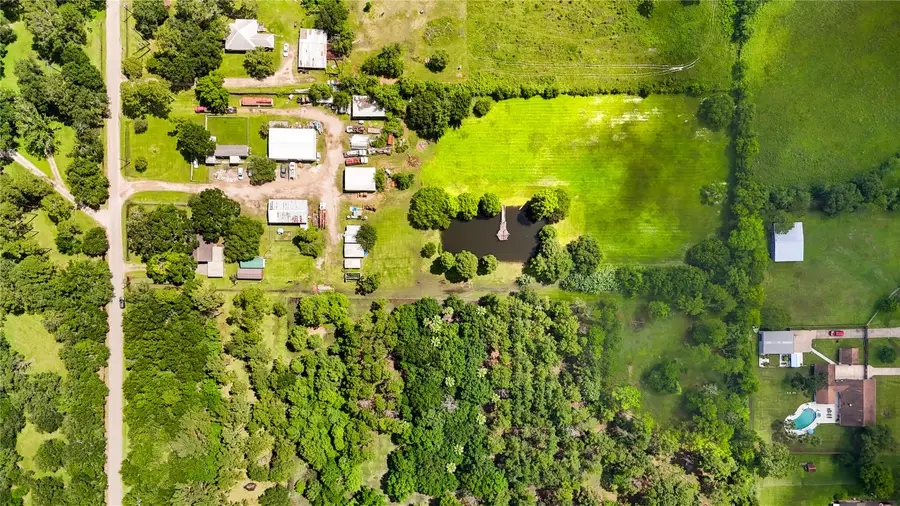 2052 County Road 540, Alvin, TX 77511 - #2