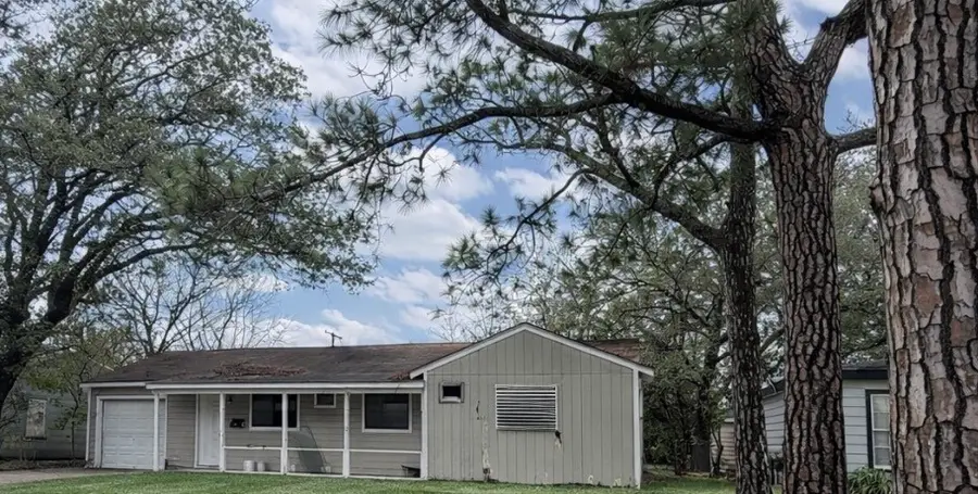 1406 4th Avenue N, Texas City, TX 77590 - Image #3