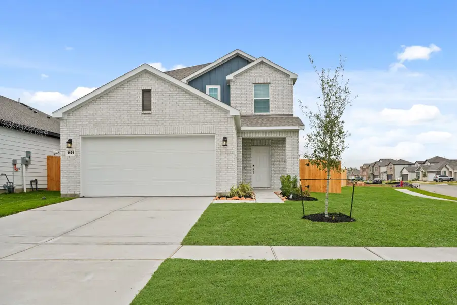 1121 Avenue M, Bay City, TX 77414 - #2
