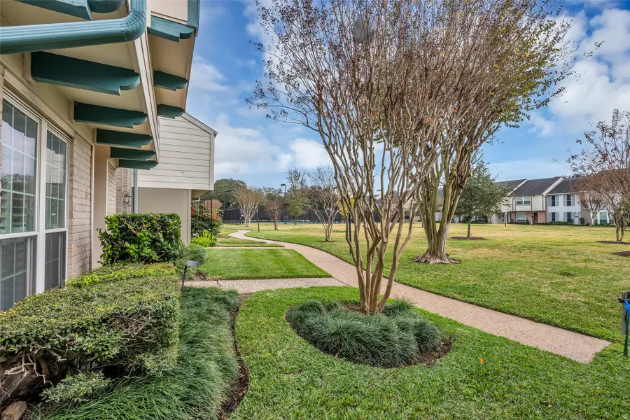10355 Longmont Drive, Houston, TX 77042 - #2