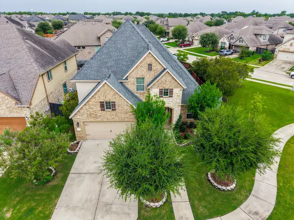 4243 Bayou Hollow Lane, Richmond, TX 77406