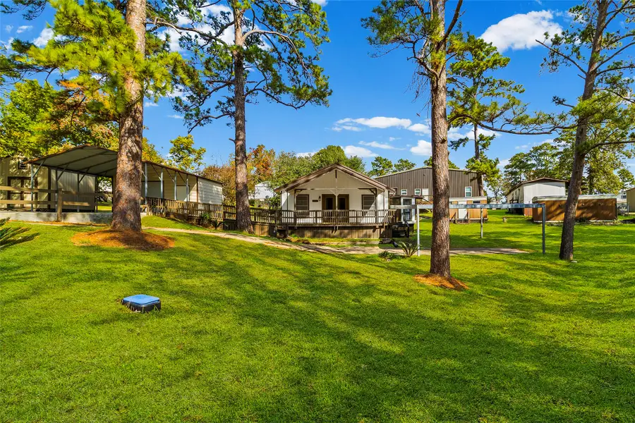 217 Brown Ave, Onalaska, TX 77360 - Image #3