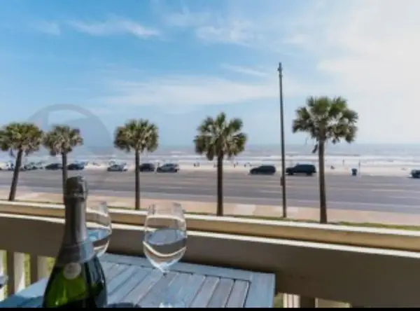 7000 Seawall Blvd #215, Galveston, TX 77551