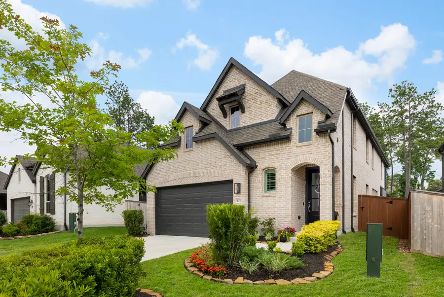 221 Sky Top Drive, Montgomery, TX 77316 - Image #2