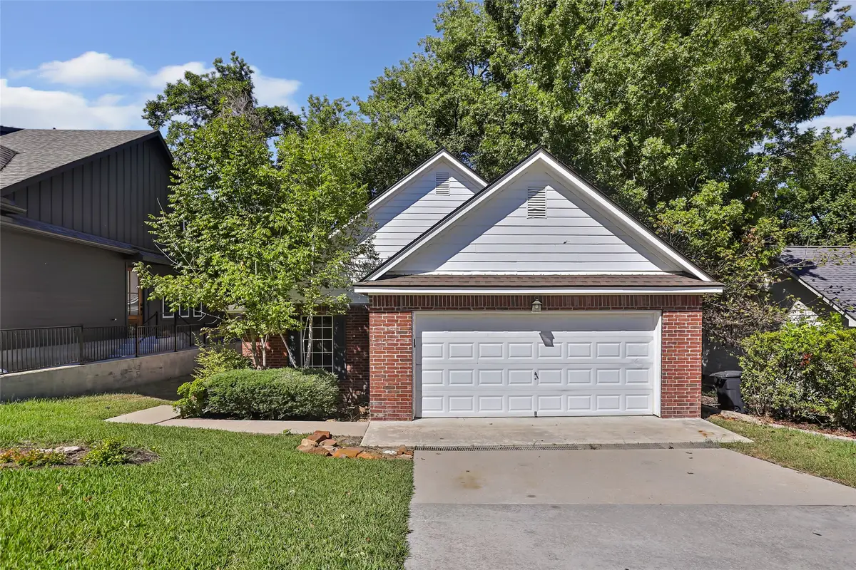 108 Harbour Town Circle, Conroe, TX 77356 - #1