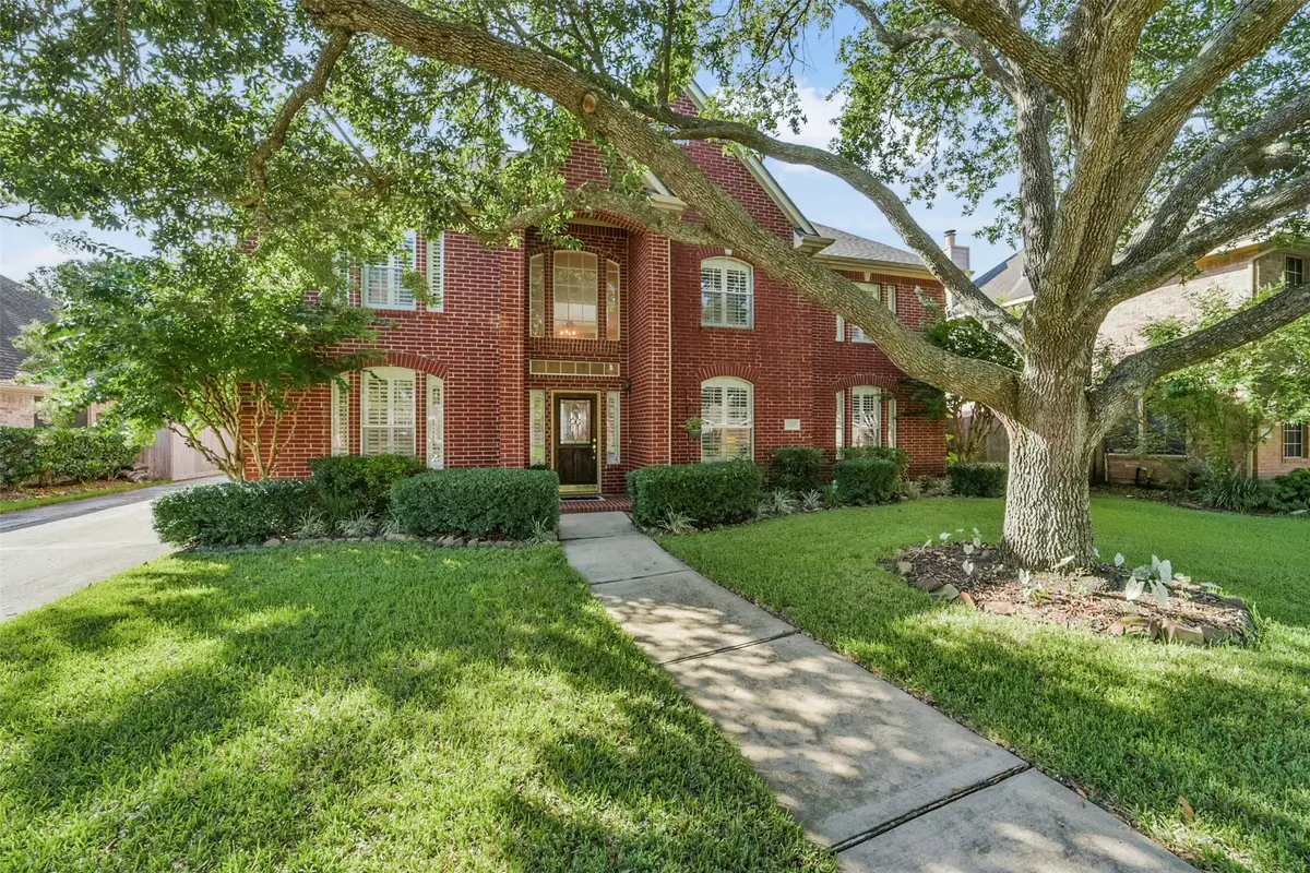 3710 Pine Tree Drive, Pearland, TX 77581 - #1