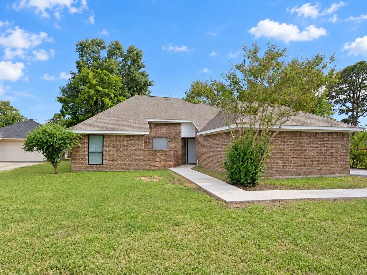 405 Post Oak Drive, Baytown, TX 77520 - #1