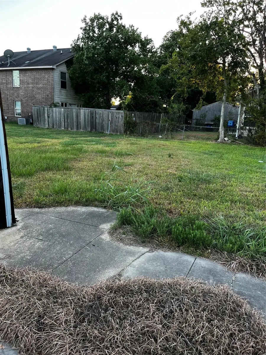 705 Martin Luther King Street, Baytown, TX 77520 - #2