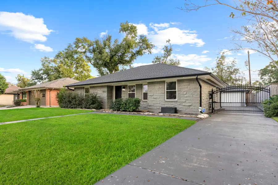 6423 Pineshade Lane, Houston, TX 77008 - Image #3