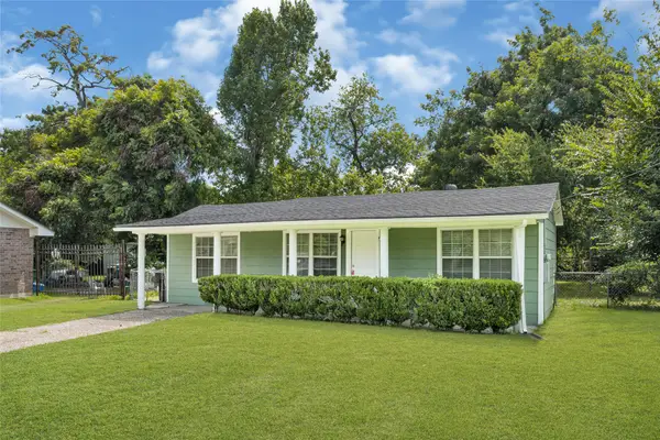 9210 Compton Street, Houston, TX 77016